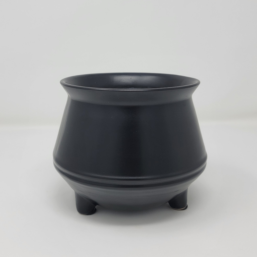 2 Wick 28oz Black‎ Cauldron Candle New Halloween Witch Decor Fall Spooky Large - Picture 4 of 5